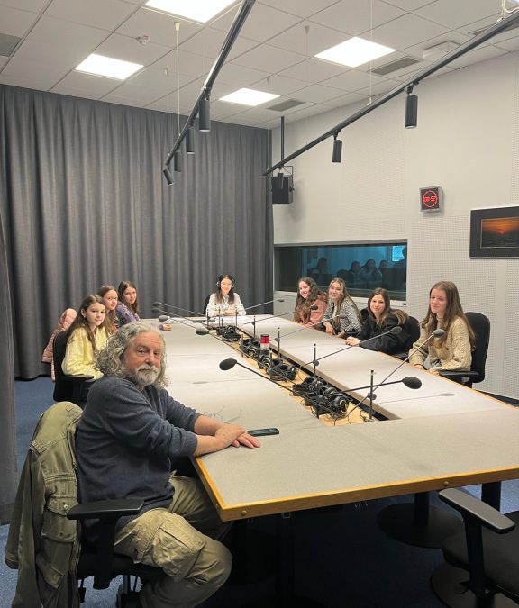 Obisk RTV Slovenija in sodelovanje v oddaji Hudo!
